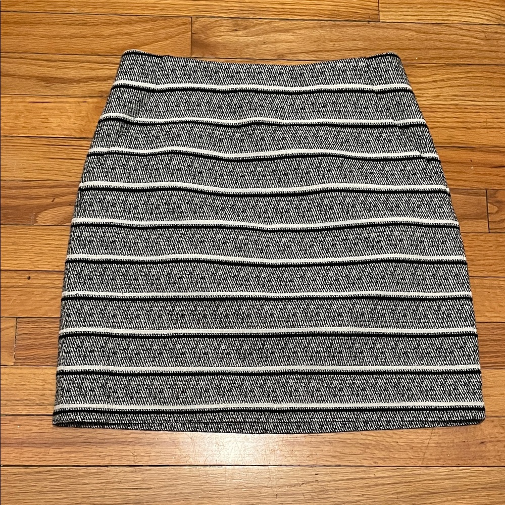 ANN TAYLOR Striped A-Line Tweed Skirt with Pockets Career Professional Office